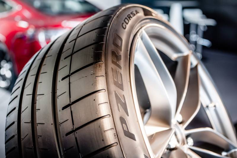 Montage de pneus Pirelli P Zero à Marseille